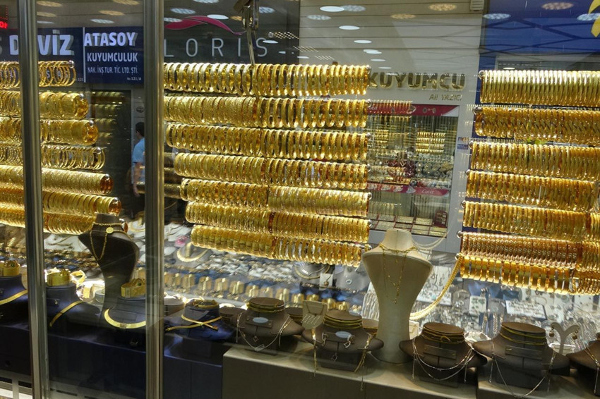 Altını tutabilene aşk olsun! Her gün yeni bir rekor - Resim: 2