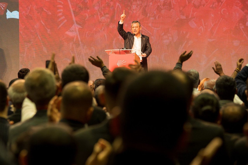 AK Parti ve MHP eriyor... AK Parti ve Erdoğan'ın oy kaybettiği seçmen grupları belli oldu - Resim: 3