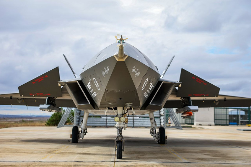 Yerli insansız savaş uçağımız Kızılelma'nın üretim hattı İtalya'ya taşınıyor - Resim: 1