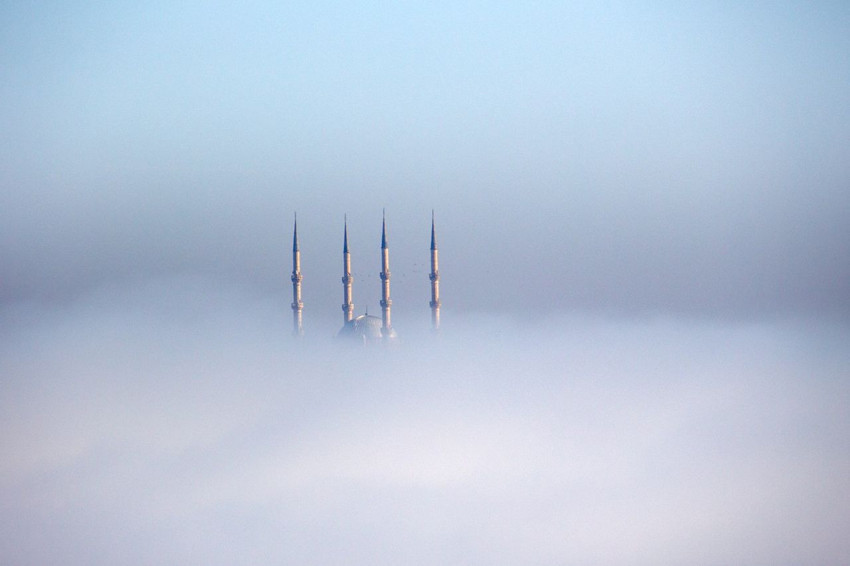 Sis bir şehrimizi yuttu, geriye sadece camilerin minareleri kaldı... - Resim: 2