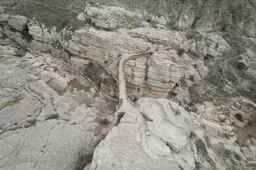 Türkiye'nin ''Şeytan Köprüsü'' görenleri hayretler içinde bırakıyor - Resim: 3