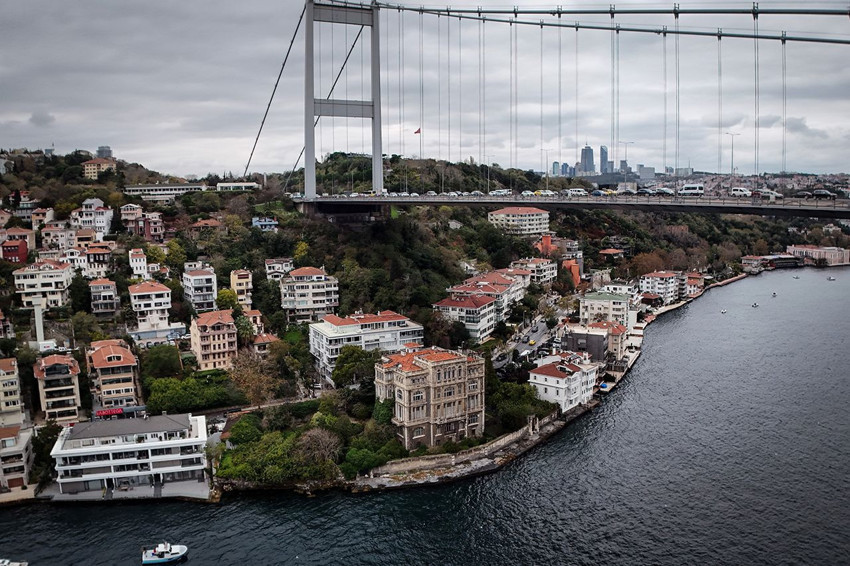 İstanbul Boğazı'nın şatosu, 130 yıllık paha biçilemeyen tarihi yalı satışa çıkarıldı - Resim: 4