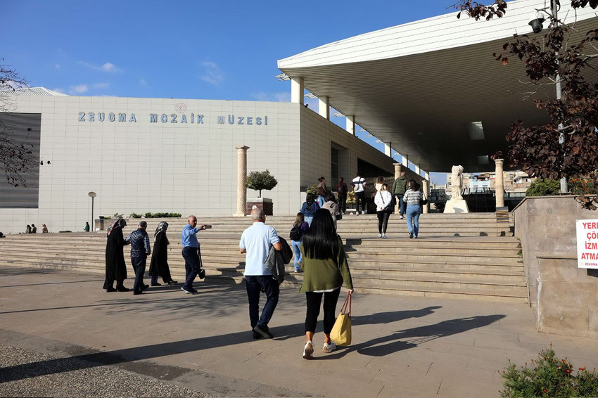 Türkiye'de tarihin gizemli ve eşsiz noktasına ziyaretçi akını - Resim: 3