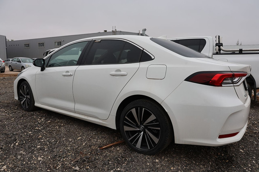 Türkiye'nin en çok satan otomobillerinden biri... Sıfır km aracın arızalarına isyan etti - Resim: 3