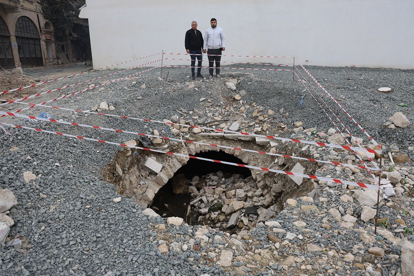 Asrın felaketinde yerle bir olan ilimizde yaşanan göçük kahreden gerçeği ortaya çıkardı! - Resim: 2