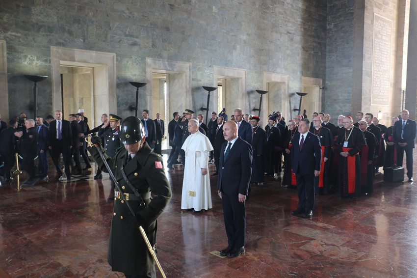 Papa 14'üncü Leo, Ankara'da! İşte tarihi ziyaretten ilk kareler - Resim: 4