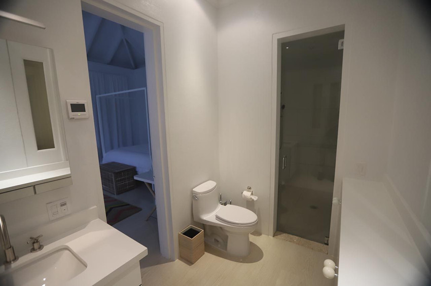 Milyarder Epstein'in ''sapkınlık'' adasından yeni görüntüler yayınlandı - Resim: 10