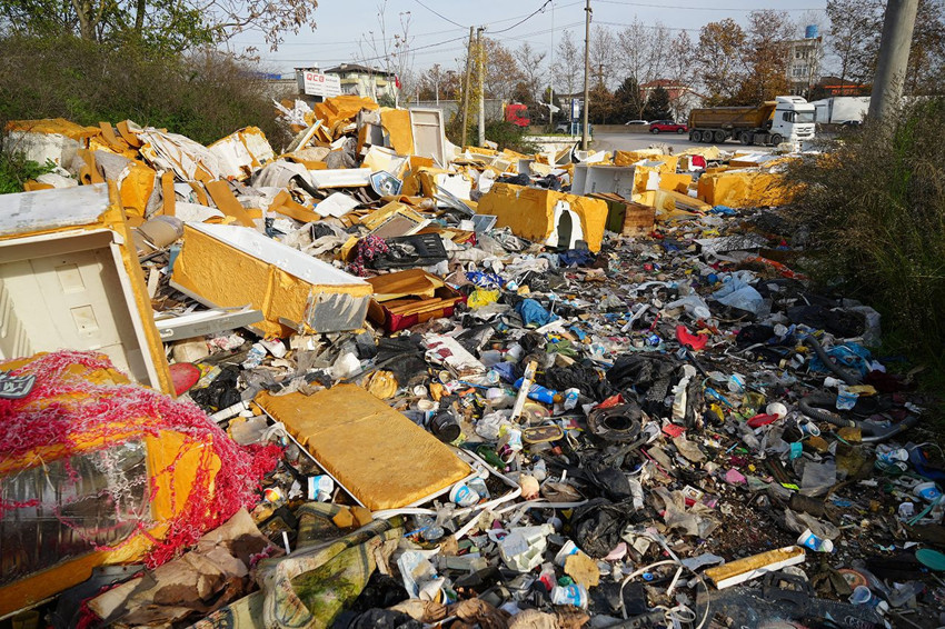 Bir şehrimiz çöp dağlarının içinde yok oldu: Sanki bir açık hava çöplüğü - Resim: 4