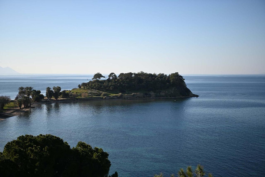 Kuşadası'nda deniz çekildi, tarih fışkırdı! Tam 2 bin yıllık... - Resim: 2