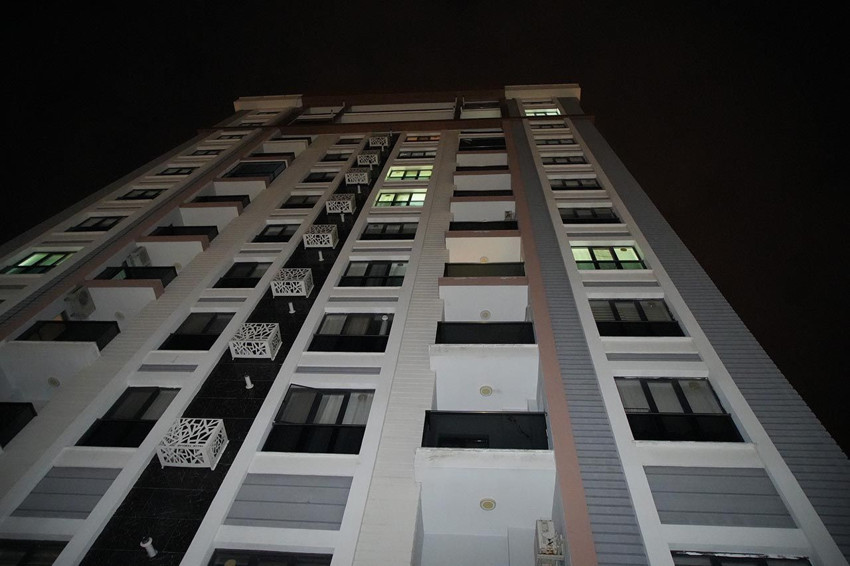 Rezidansta şüpheli ölüm: 9. kattan düşen genç doktor hayatını kaybetti - Resim: 2