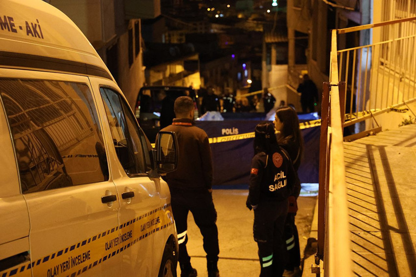 Gencecik bir kadın daha katledildi: Gözü dönmüş cani 2 çocuk annesi eski eşini öldürüp intihar etti! - Resim: 2