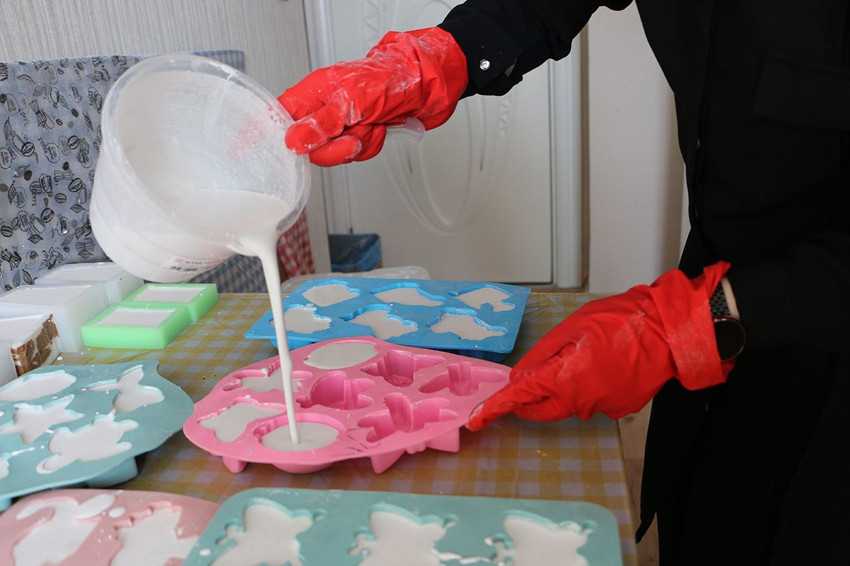 Çocuklarını ekrandan uzaklaştırmak için hobi edinmişti, kendi işinin patronu oldu - Resim: 3