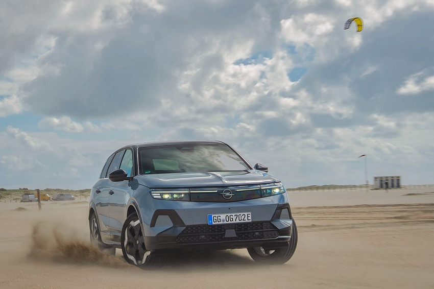 SUV tutkunlarının merakla beklediği yüzde 100 elektrikli, 4x4 SUV, Opel Grandland AWD Türkiye'de - Resim: 4