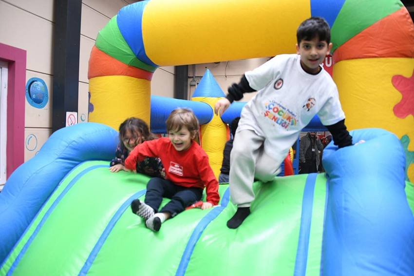 Eşref Rüya ve Teşkilat oyuncularından çocuklara büyük sürpriz - Resim: 2