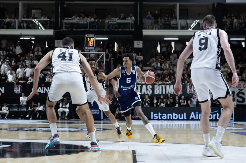 Beşiktaş, Play-Off Yarı Final serisinde Bahçeşehir'i 82-79 devirdi! - Resim: 3