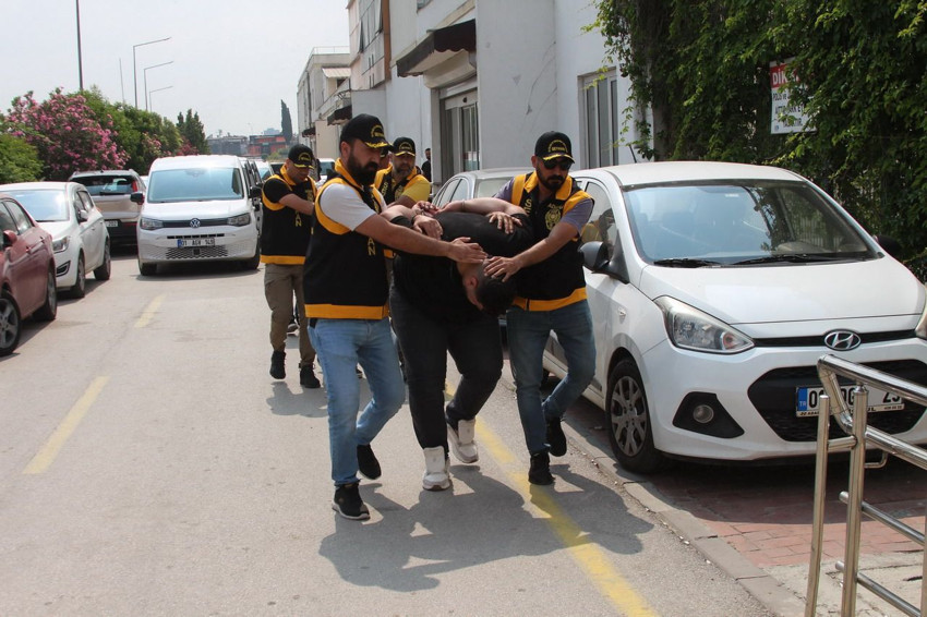Eşini baba evine gönderen damat ile eşinin kardeşleri sokağı savaş alanına çevirdi - Resim: 3