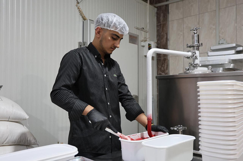 Tamamen doğal: Yaz günlerinin vazgeçilmez lezzeti yok satıyor! Kilosu 700 TL - Resim: 4