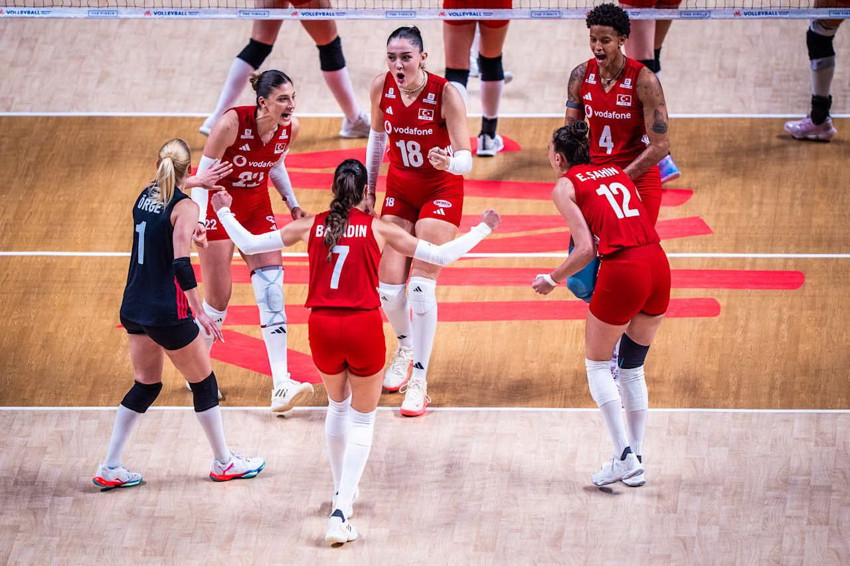 Filenin Sultanları ev sahibi Çin'i 3-0 yenip VNL finaline yükseldi! Şimdiki rakip Brezilya! - Resim: 3