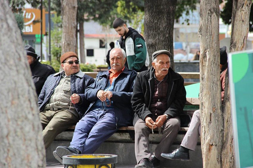 SGK duyurdu: Emeklilere yüzde 30 indirim ve 12 ay taksit müjdesi - Resim: 4