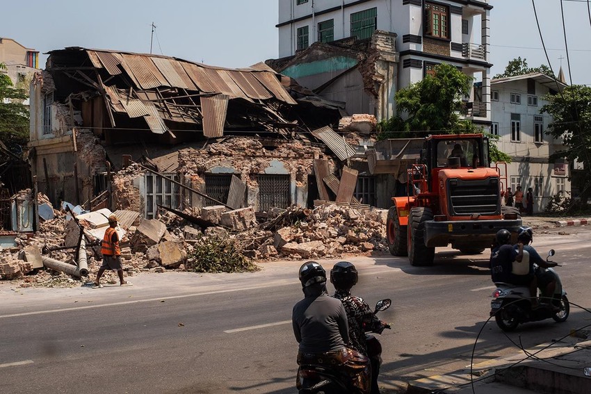 Myanmar depreminde bilanço ağırlaşıyor: Binlerce ölü ve yaralı var - Resim: 2