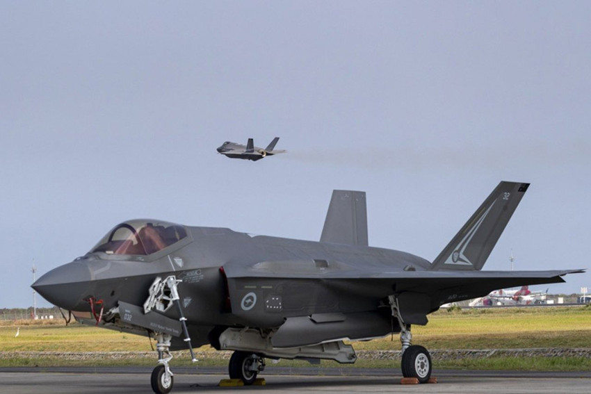 ABD'de F-35 savaş uçağı düştü - Resim: 2