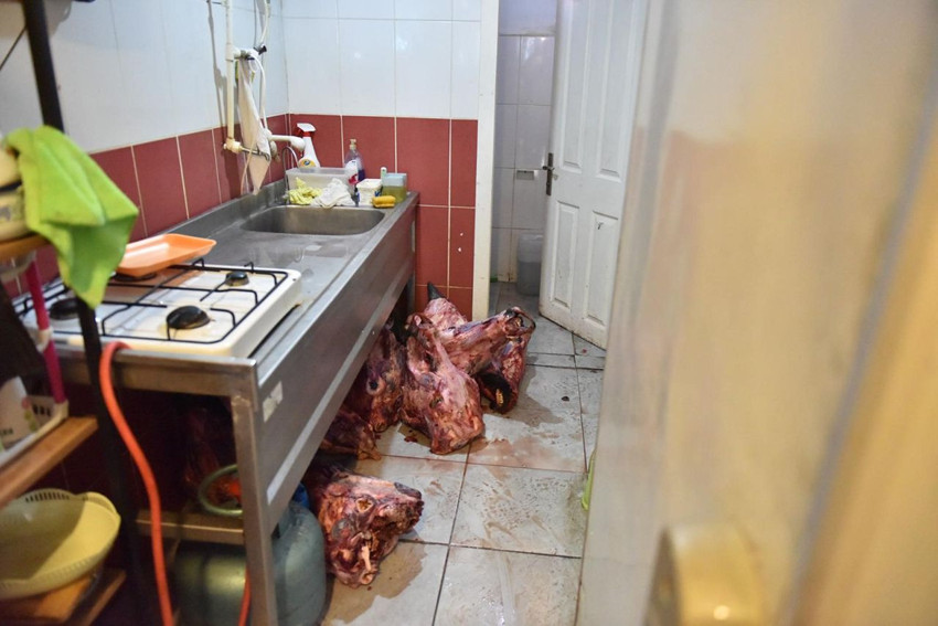 Marketin soğuk hava deposundaki iğrenç manzara mide bulandırdı - Resim: 2