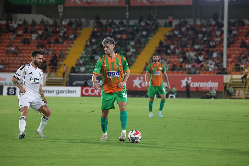 Beşiktaş deplasmanda kayıp! Sergen Yalçın mağlubiyetle başladı - Resim: 3