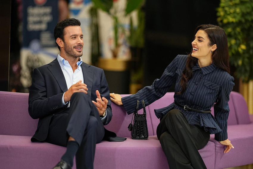 Hande Erçel ve Barış Arduç'lu Aşk ve Gözyaşı dizisinin fişi çekildi! - Resim: 4