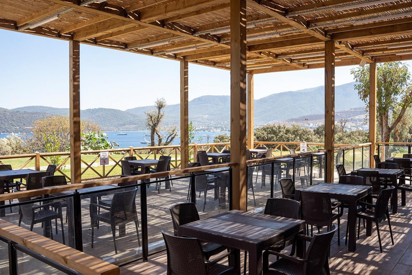 Bodrum'da ezber bozan plaj tarifesi: Giriş ücretsiz, lahmacun 125 TL - Resim: 4