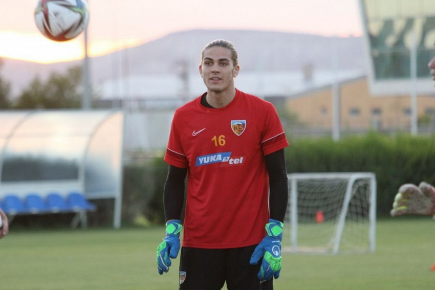 Beşiktaş yeni transferini resmen açıkladı; milli futbolcu Kartal oldu!