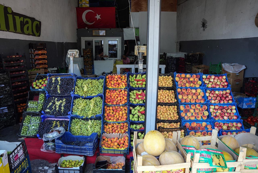 Tezgahlar alev alev! Meyve fiyatları rekor kırdı - Resim: 1
