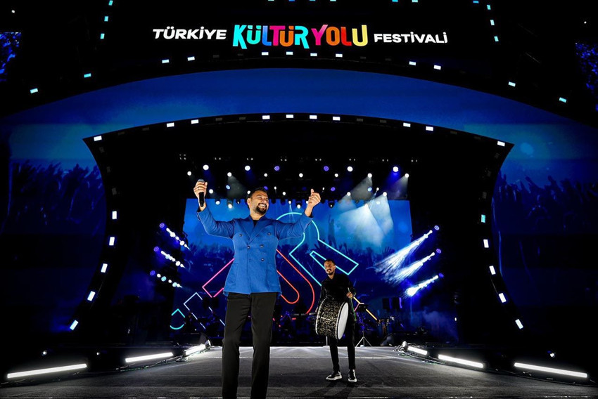 Olaylı festivalde yine kan aktı: Alişan konserinde dehşet! - Resim: 3