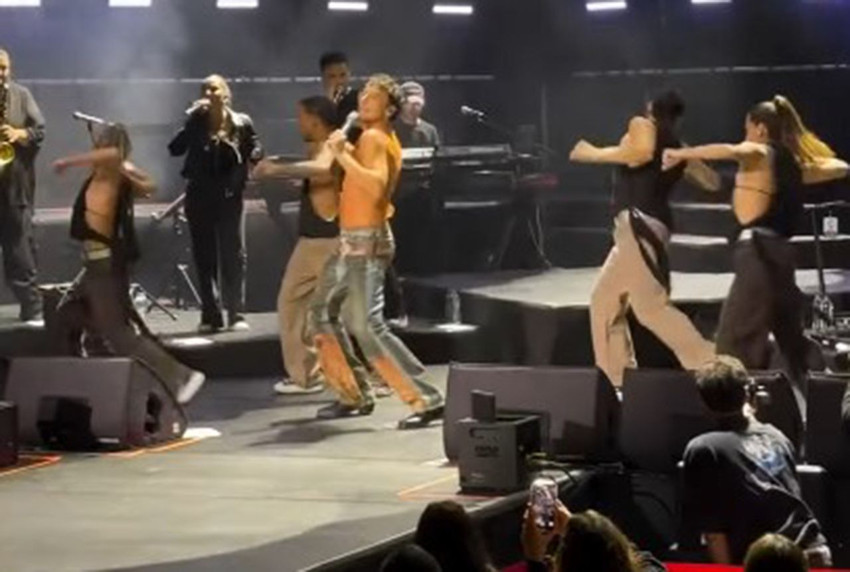 Ünlü arabeskçiden Edis'in Harbiye'deki transparan tişörtüne sert tepki - Resim: 4