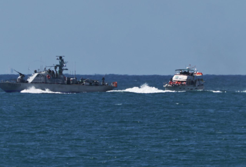 İsrail'in alıkoyduğu Küresel Sumud Filosu'ndaki aktivistler limana getirildi - Resim: 3