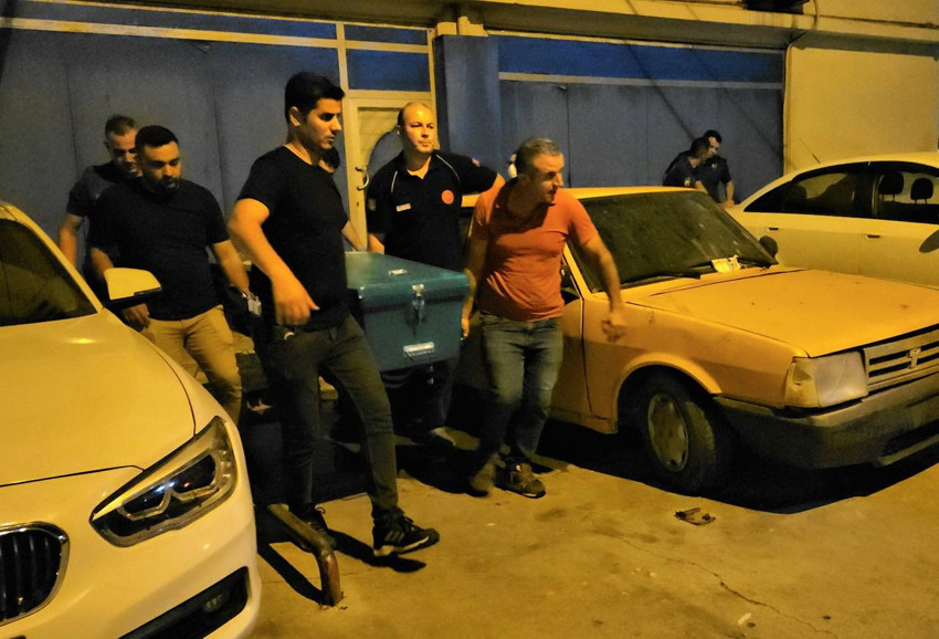 Evin önünde kanlı pusu: Bir kişi öldürüldü - Resim: 3