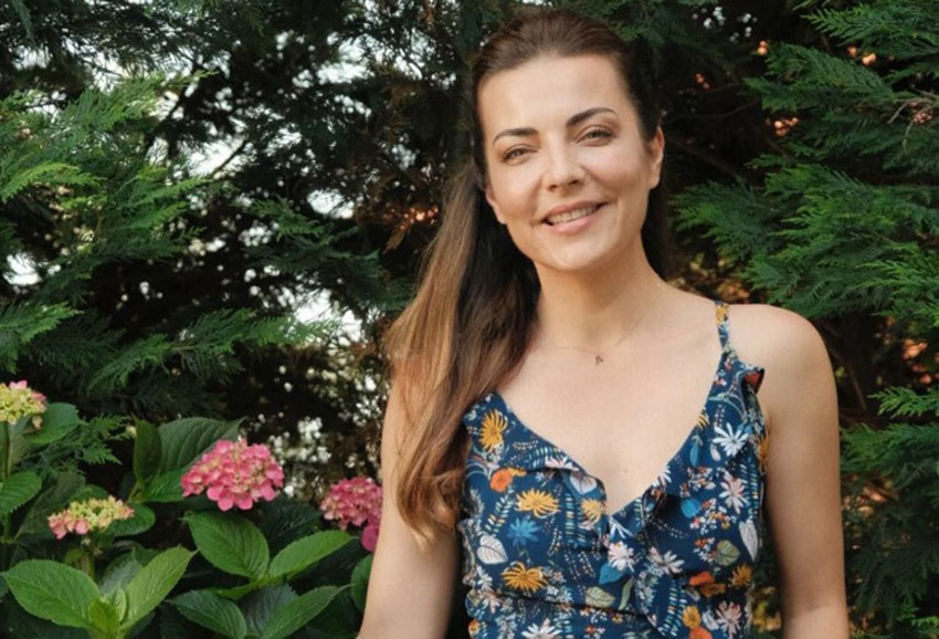 Ünlü oyuncu ''fay hattı üzerinde'' dediği yazlık evini terk etti - Resim: 1