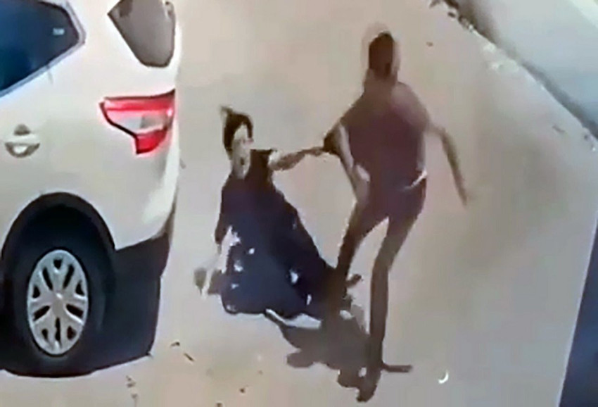Sokak ortasındaki saplantılı aşık dehşetinde saç baş yolduran savunma! - Resim: 3