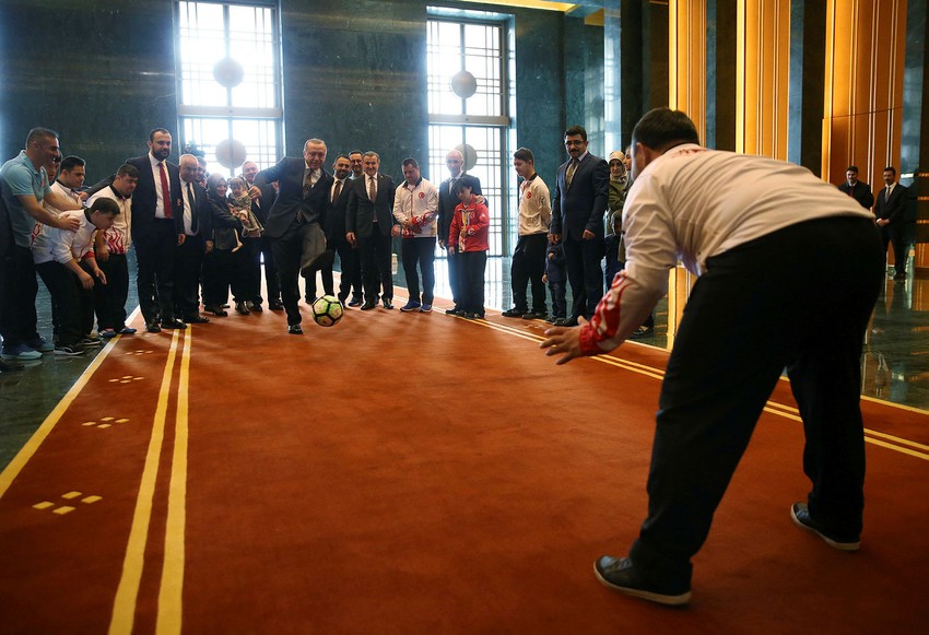 Down sendromlu sporcular Erdoğan'a konuk oldu - Resim: 2