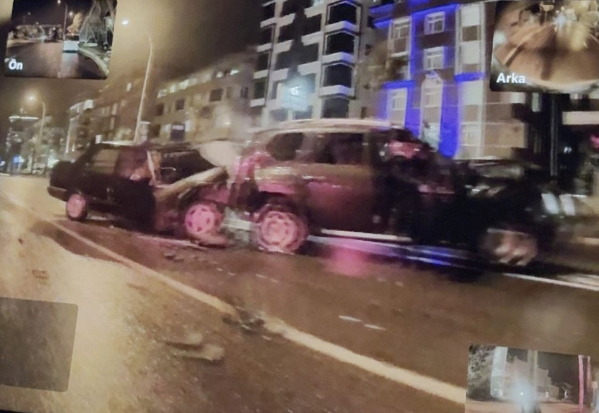 Otomobilin kağıt gibi katlandığı kaza kamerada - Resim: 3