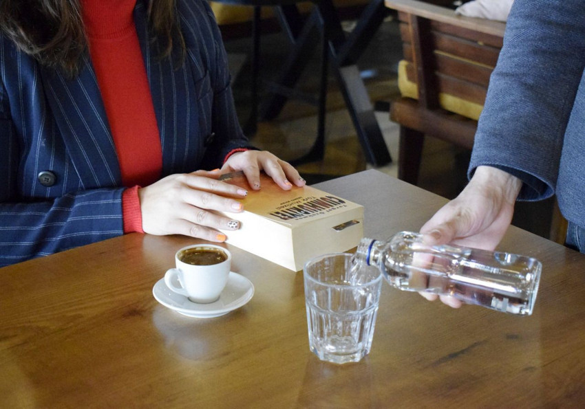 ''Kitap getirene kahve bizden'' kampanyasında toplanan kitap sayısı herkesi şaşırttı - Resim: 3