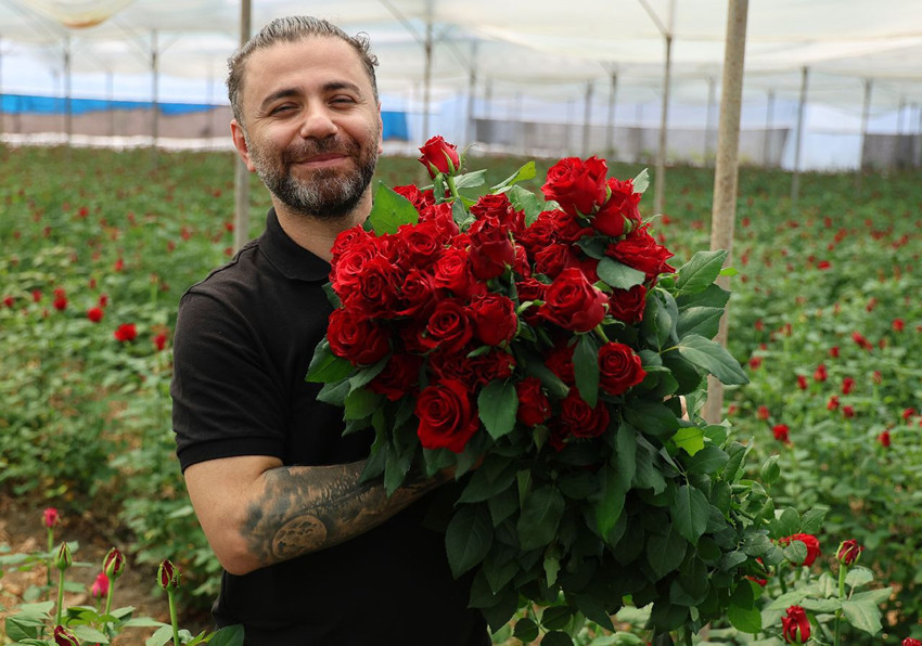 Bahçelerde 5 TL, online çiçek sitelerinde ise 100 TL... - Resim: 4