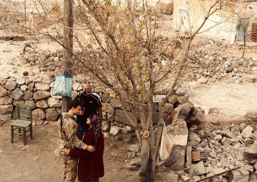 Dizi aşkı gerçek oldu: Helin Kandemir ve Aytaç Şaşmaz cephesinden aşk müjdesi geldi! - Resim: 3
