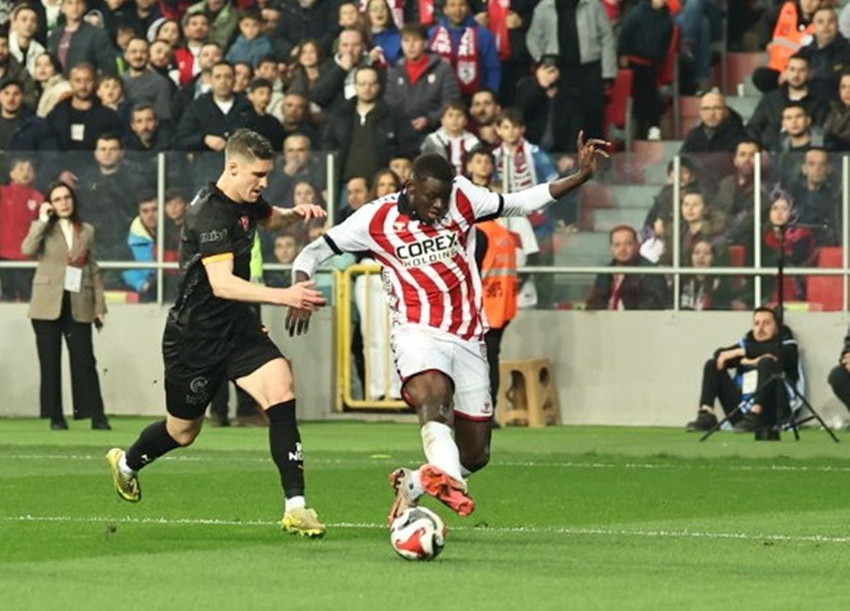 Galatasaray'a şampiyonluk yolunda Samsunspor'dan çok ağır darbe! - Resim: 4