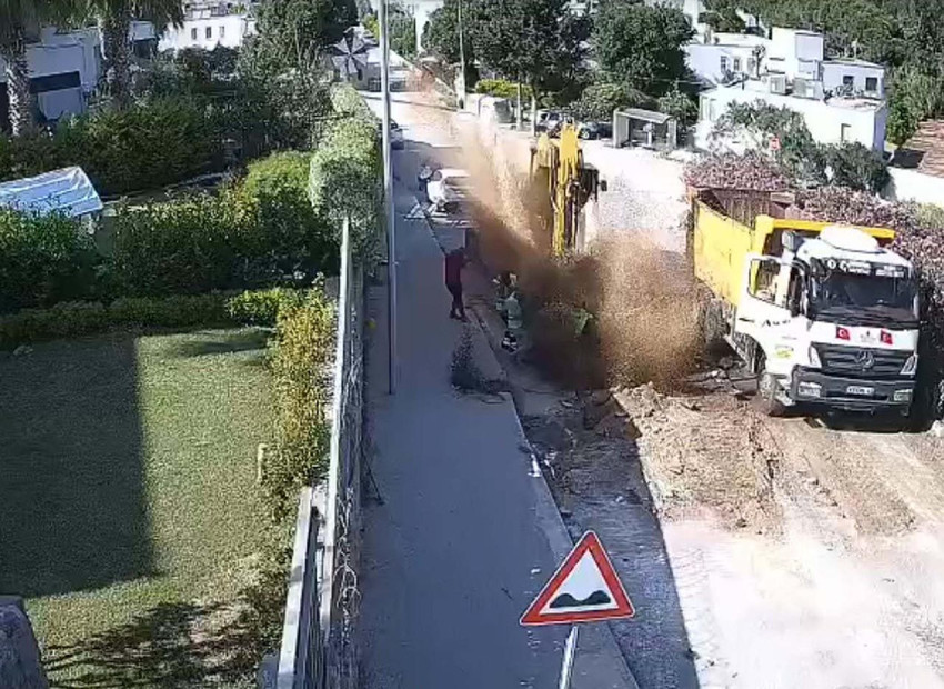 Ana isale hattı bomba gibi patladı; ortalık savaş alanına döndü - Resim: 1