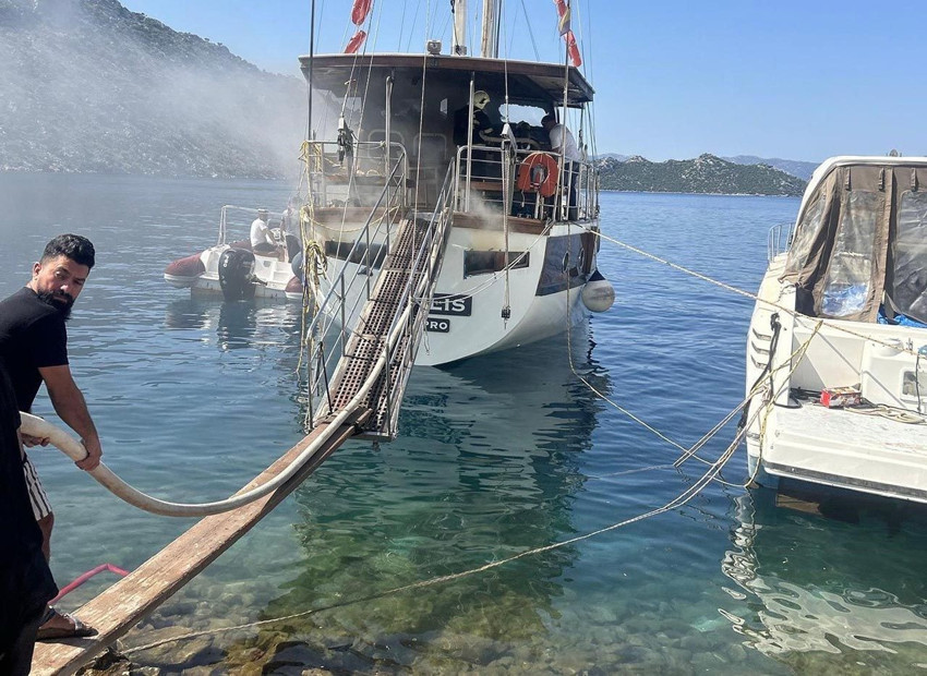 Ünlü tatil cennetinde iki kez yangın çıkan tekne suya gömüldü - Resim: 2