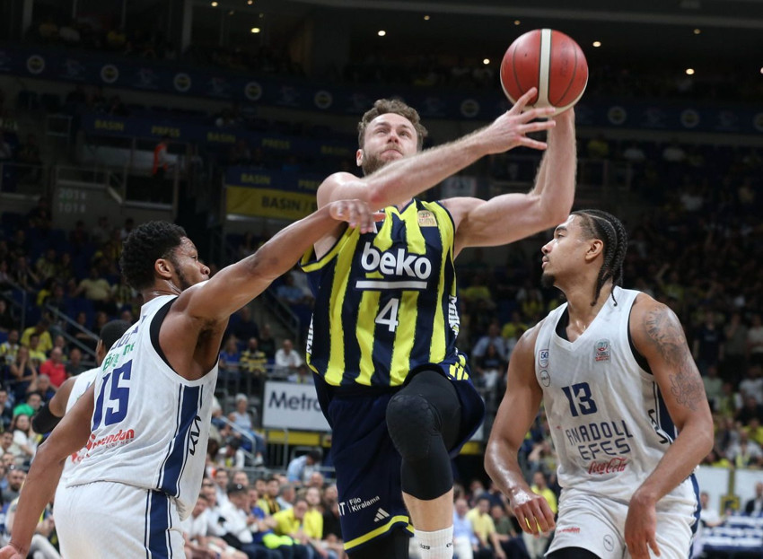 Fenerbahçe Beko'dan Anadolu Efes karşısında inanılmaz geri dönüş: - Resim: 4