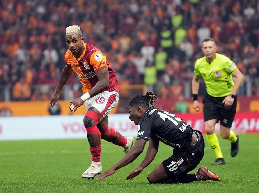 Kural hatası iddiası olay oldu: Galatasaray - Beşiktaş derbisi iptal edilip yeniden mi oynatılacak ? - Resim: 4