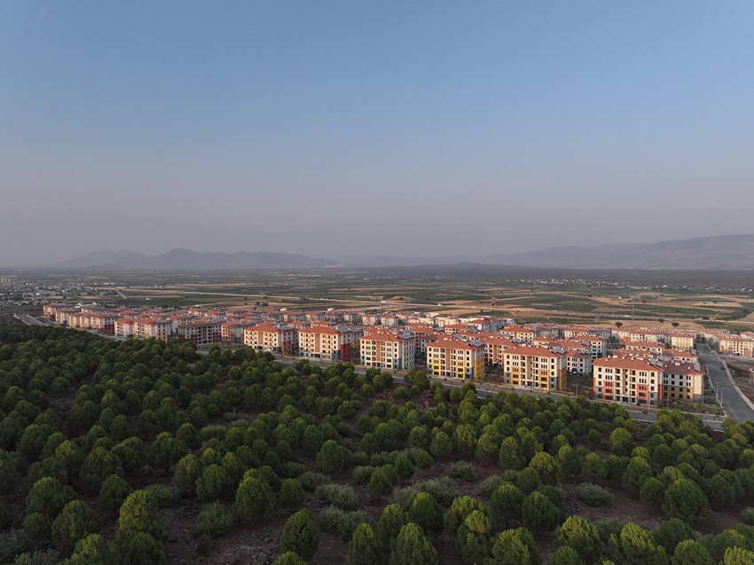 Asrın felaketi sonrası başlayan asrın inşaatında son anahtar teslim ediliyor - Resim: 4