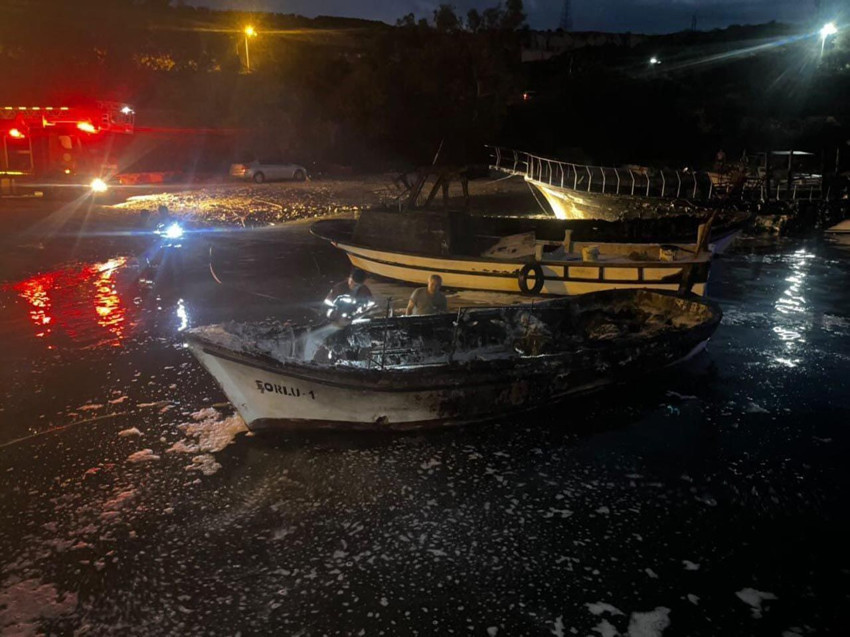 Kıyıya bağlı 6 tekne alev alev yandı - Resim: 2
