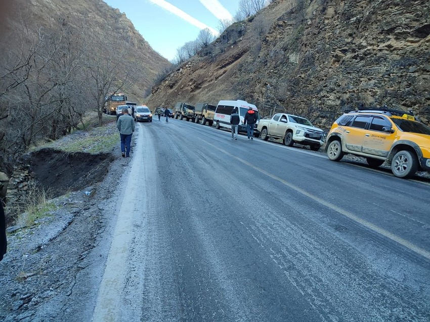 Şırnak’ta askeri araç devrildi: Yaralı askerler var - Resim: 4